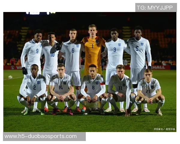 激情四溢的足球大赛盛典即将开启各国球队齐聚一堂争夺荣耀与梦想 激情四溢的足球大赛盛典即将开启各国球队齐聚一堂争夺荣耀与梦想