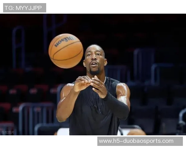 勇士主场误报火警引发球迷撤离现场气氛瞬间变得离谱又搞笑